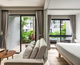 Двухместный люкс Pool Terrace Grand Deluxe двуспальная кровать в Diamond Resort Phuket