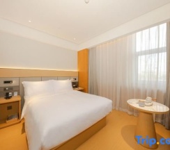 Двухместный номер Standard двуспальная кровать в Grand Asoke Suites Boutique Residence