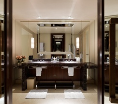 Люкс Four Seasons Executive в Four Seasons Hotel Moscow