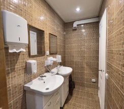 Кровать в общем номере (женский номер) в Lv.hostel