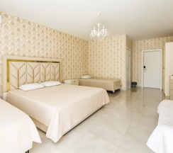 Семейный (до 4-х человек) в Уют