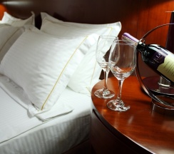Двухместный люкс Superior с балконом двуспальная кровать в Park Hotel Bishkek
