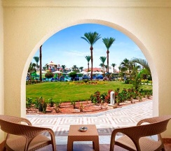 Двухместный номер Deluxe двуспальная кровать в Pickalbatros Dana Beach Resort - Hurghada