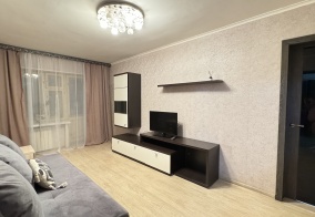 Апартаменты Апартаменты на Красраб 48а в Красноярске