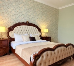 Двушка в частном дворе в Как Дома 05