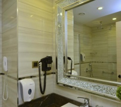 Номер Deluxe с видом на море в Azura Deluxe Resort & Spa