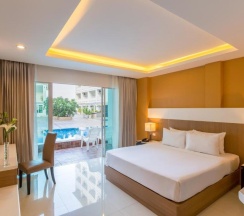 Двухместный номер Pool Access Deluxe двуспальная кровать в Chanalai Hillside Resort, Karon Beach