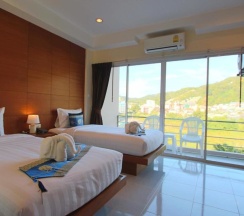 Двухместный номер Deluxe 2 отдельные кровати в Good Nice Hotel Patong