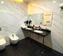 ЛЮКС в Grand Spa Hotel Avax