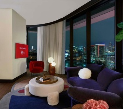 Двухместный люкс двуспальная кровать в Virgin Hotels Dallas
