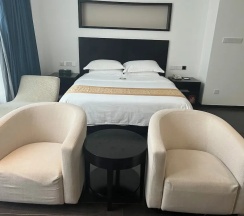 Двухместный номер Executive с видом на сад (двуспальная кровать) в Guangdong Nanmei Osotto Hotel