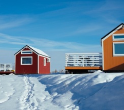 Оранжевый домик на Лисьей Горе в Лисья Гора