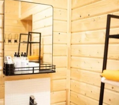 Кровать в общем номере в Усадьба Гирвас