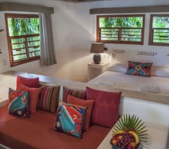 Номер Palapa Oasis в Shangri-la Caribe Beach Village Resort