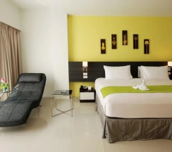 Трёхместное Pent View в The Lantern Resorts Patong