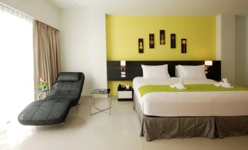 Двухместное Pent View двуспальная кровать в The Lantern Resorts Patong