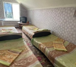 Четырёхместный номер Economy в На Кленовой