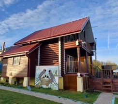 Шестиместные апартаменты в Ласточкин дом