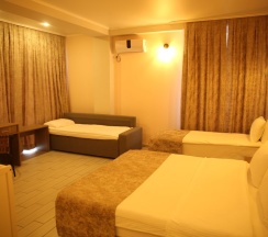 Четырёхместный номер Superior с балконом в L-hotel