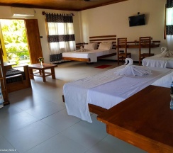 Двухместный люкс Deluxe двуспальная кровать в Eco Hotel Black & White - Anuradhapura