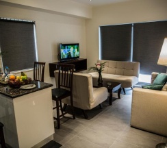 Одноместный люкс Royal с балконом в Naylover Hotel Suites
