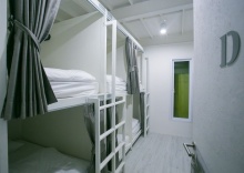 Кровать в общем номере в The Street Hostel Koh Lipe - Adult Only