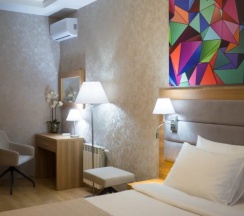 Двухместный люкс с красивым видом из окна двуспальная кровать в Олимпийская