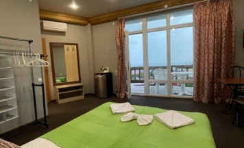 Трёхместный номер Deluxe с балконом и с видом на море в Династия