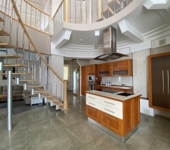 Коттедж VIP в Крестовая падь