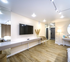 Люкс №11 с террасой в Портал Апартментс