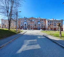 Квартира в Апартаменты на Пермский край, г Березники, ул. Труда, 4