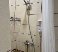 Номер стандарт улучшенный с 1 двуспальной кроватью в Маргелов