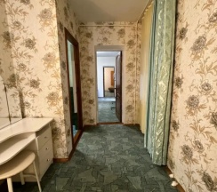 Апартаменты с 3 комнатами в Славный дом