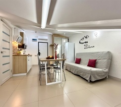 Апартаменты №2 "Люкс" на мансардном этаже в Саквояж