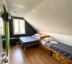 Трехместный номер на третьем этаже 7 в Greenwall