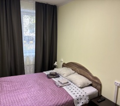 Двухместный номер категории «Стандарт» с одной двуспальной кроватью в Концерт на Таганской