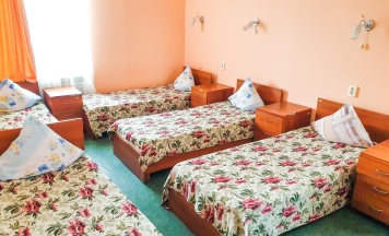 Кровать в 5-местном общем номере в Smart Hotel KDO Белгород