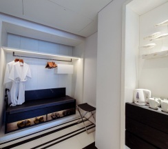 Люкс с балконом в Veranda Resort & Villas Hua Hin - Cha Am