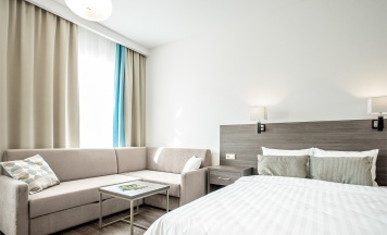 Студия Бизнес в Ramada Hotel & Suites by Windhham Novosibirsk