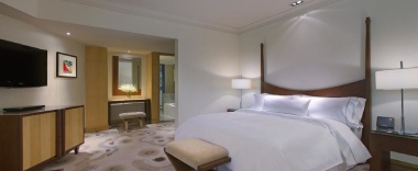 Трёхместный люкс Deluxe с видом на город в The Westin Grande Sukhumvit, Bangkok