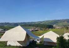 Тент в Kondee Cino Cafè and Glamping