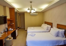 Трёхместный номер Deluxe в Rapeepong Resort Nanthai