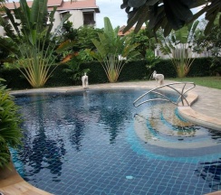 Вилла с 4 комнатами в VIP Chain Resort Pool Villa