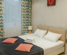 НОМЕР ЭКОНОМ С ДВУСПАЛЬНОЙ КРОВАТЬЮ (БЕЗ ОКНА) в Апельсин