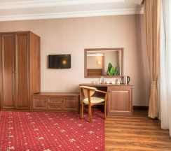 Двухместный номер Comfort с видом на город двуспальная кровать в Театр