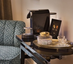 Двухместный номер Classic двуспальная кровать в The Drisco Hotel Tel Aviv - Relais & Chateaux