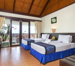 Номер Superior с балконом в Karona Resort & Spa