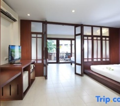 Номер Standard с красивым видом из окна в Arinara Beach Resort Phuket