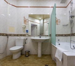 Двухместный номер Deluxe двуспальная кровать в Royal Palace Hotel Baku
