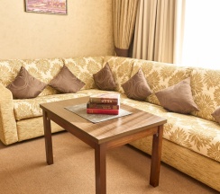 Люкс с красивым видом из окна в Kainar